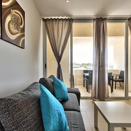 Exceptional Views Seafront 3 Bedroom Apartment Sliema