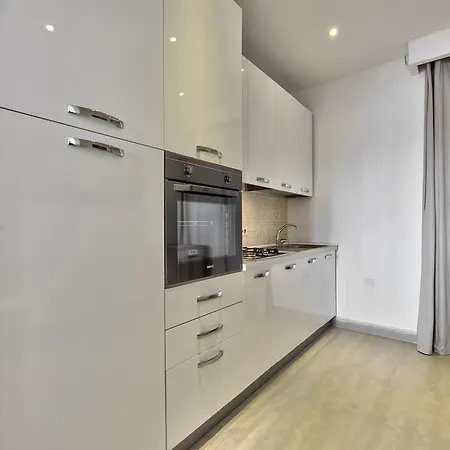 Exceptional Views Seafront 3 Bedroom Apartment Sliema